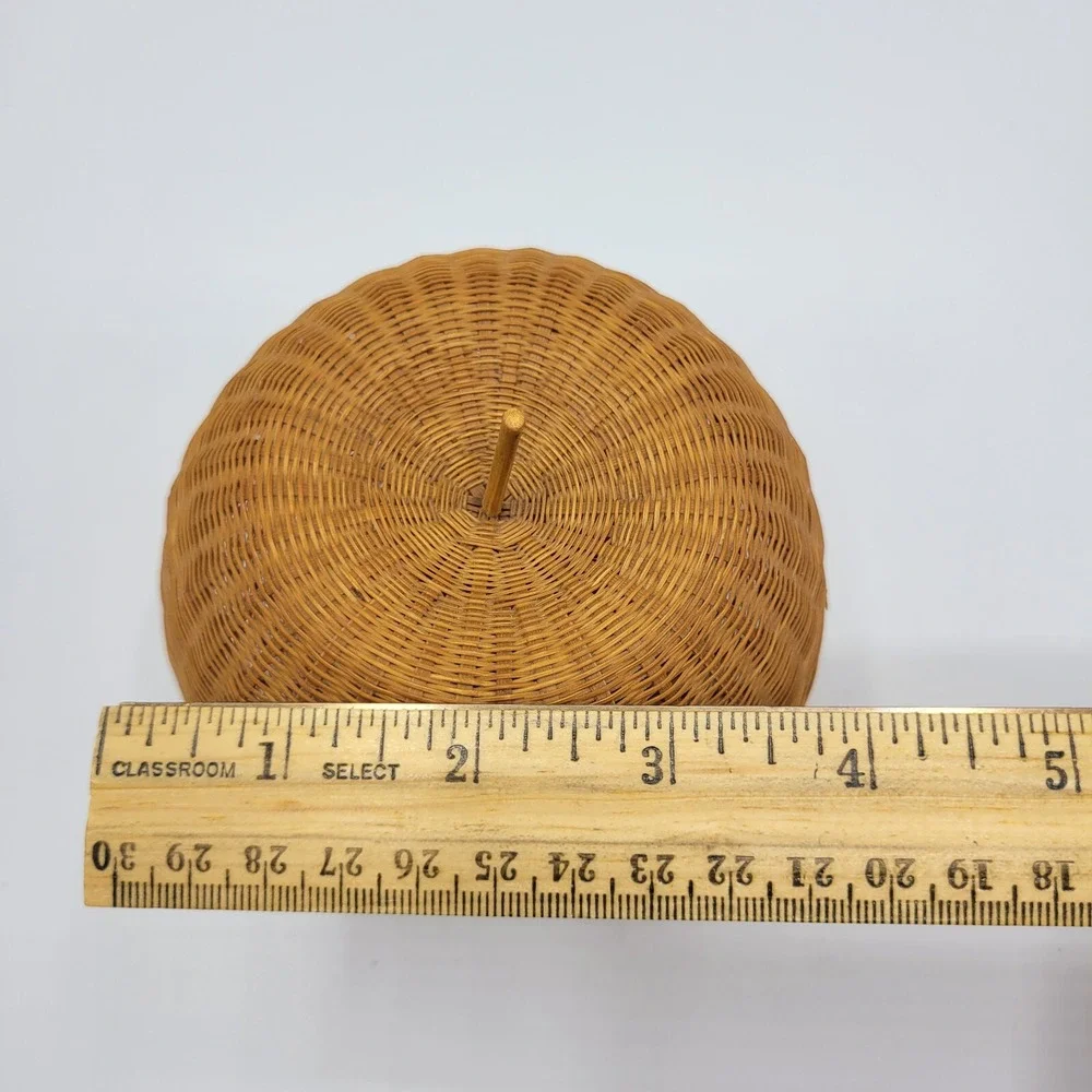 Vintage Apple Shaped Fine Straw Basket Small Woven Wicker Teacher Shelf Decor 4
